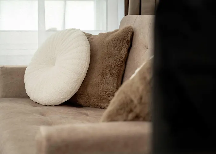 Elegant Mieszczanska With Air Conditioning, & Gym By Renters Prestige Βρότσλαβ