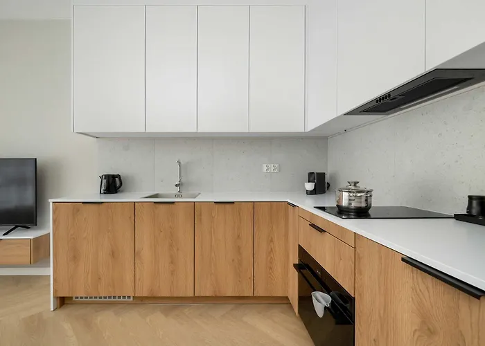 Elegant Mieszczańska With Air Conditioning, Spa&gym By Renters Prestige